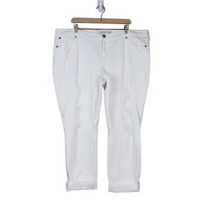 Torrid Womens 20 Distressed Boyfriend White Jeans